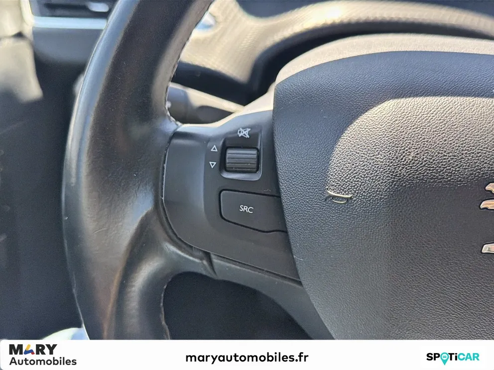Véhicule occasion 1230848 - peugeot 208 - Photo 16