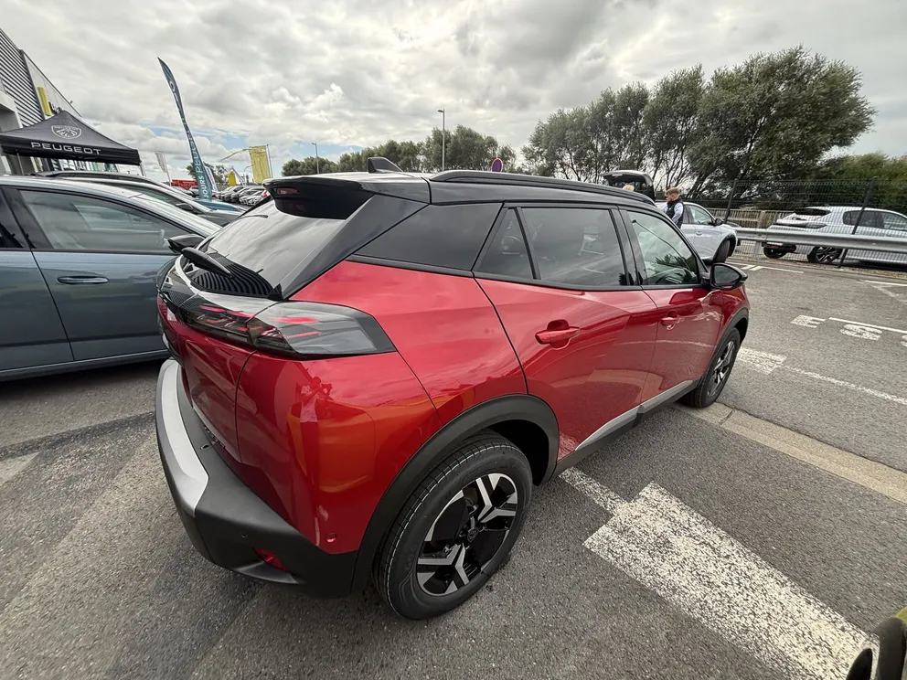 Véhicule occasion 1227799 - peugeot 2008 - Photo 6