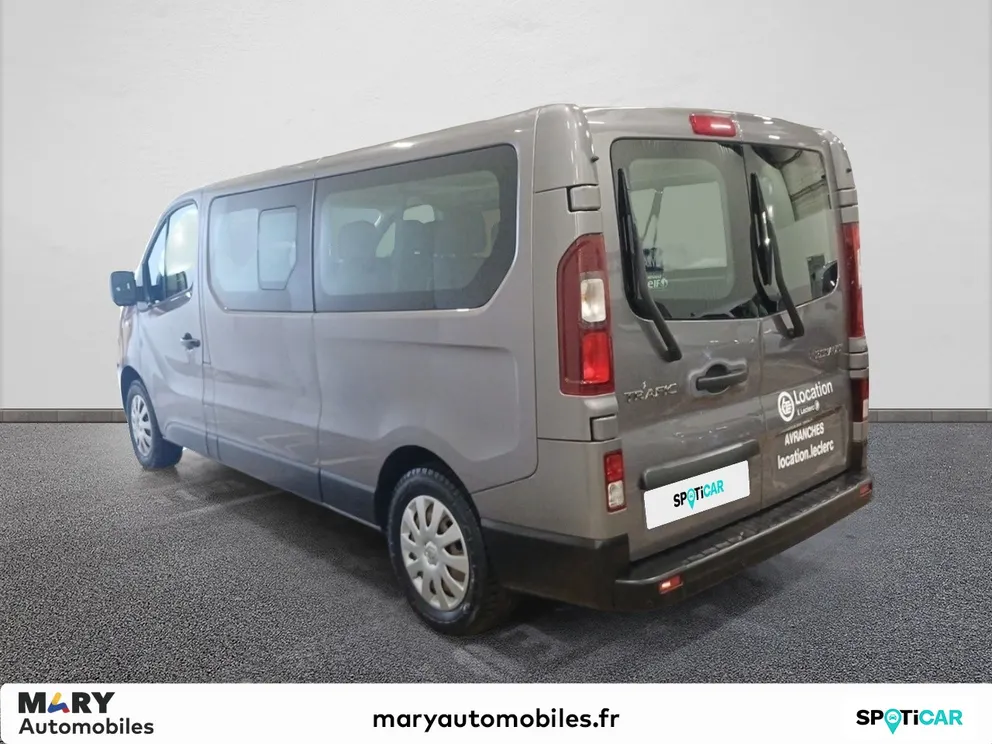 Véhicule occasion 1231598 - renault TRAFIC - Photo 2