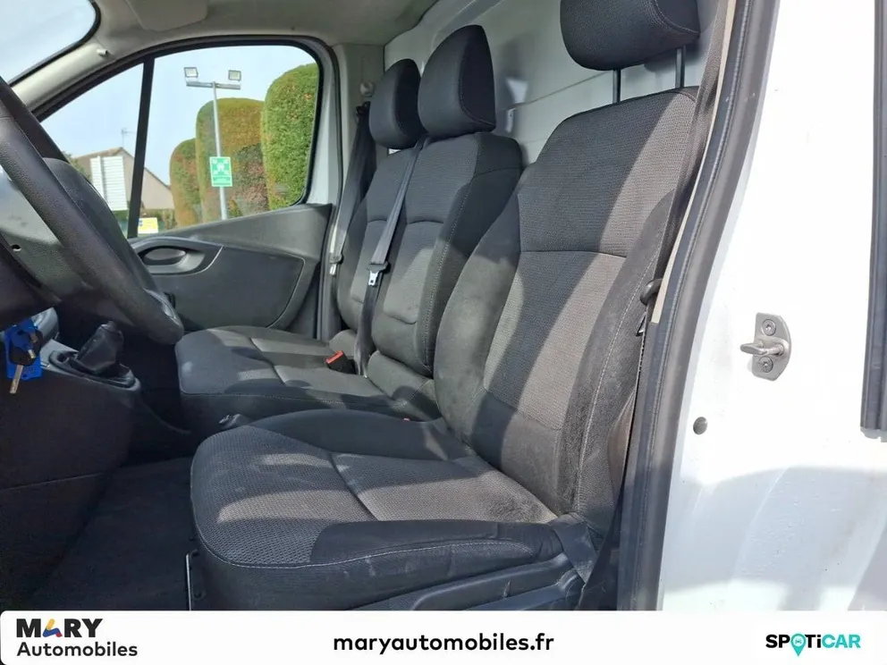 Véhicule occasion 228903 - renault TRAFIC - Photo 9