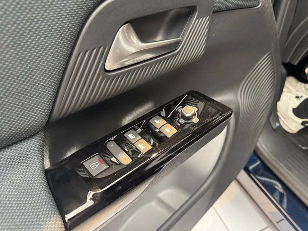 Véhicule occasion 205729 - Citroën C5 AIRCROSS HYBRIDE - Photo 8