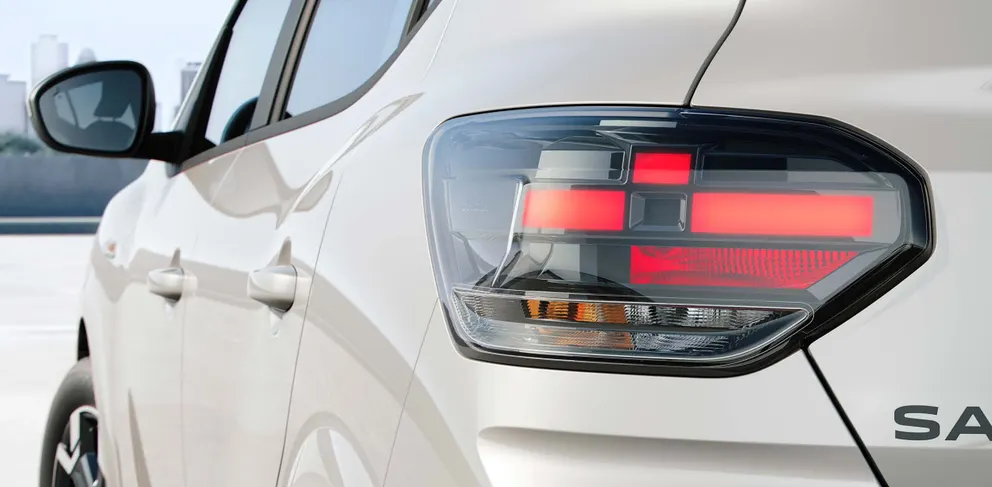 Signature lumineuse LED en T inversé