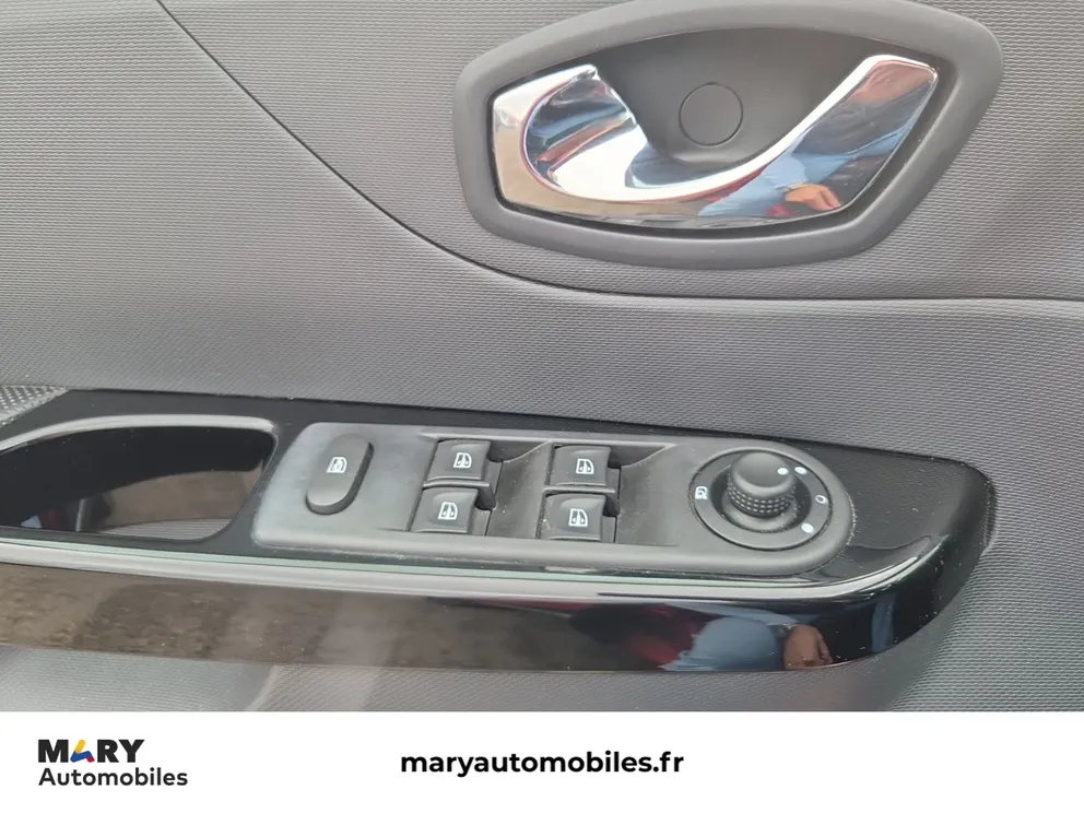 Véhicule occasion 1243956 - renault CAPTUR - Photo 9