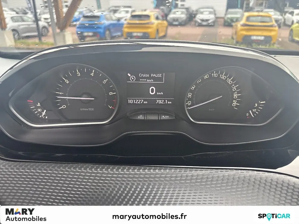 Véhicule occasion 1238368 - peugeot 208 - Photo 10