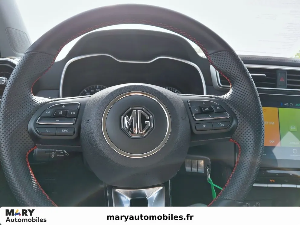 Véhicule occasion 1239608 - mg ZS - Photo 12