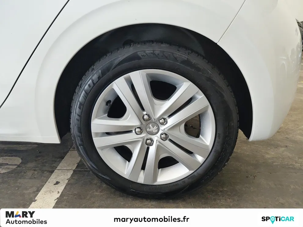 Véhicule occasion 237696 - peugeot 208 - Photo 7