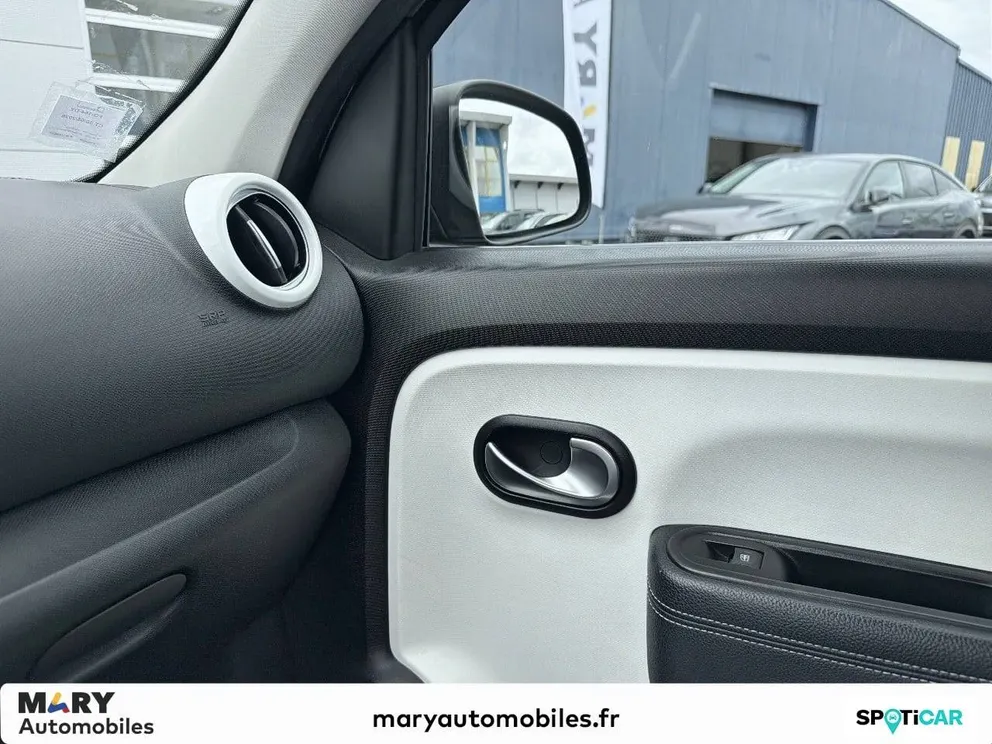 Véhicule occasion 226970 - renault TWINGO - Photo 16