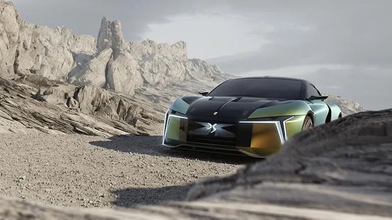 Vue de devant extérieure de la DS e-tense performance