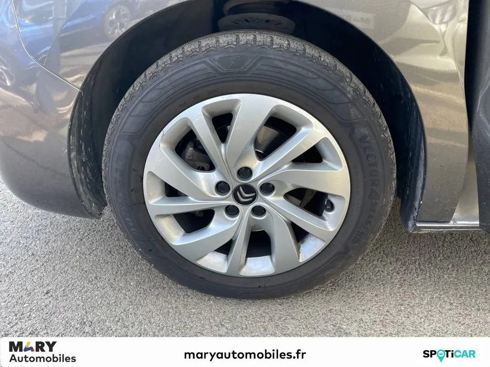 Véhicule occasion 228686 - Citroën JUMPY - Photo 11