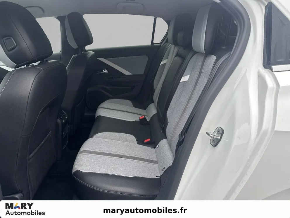 Véhicule occasion 1236794 - opel ASTRA - Photo 7