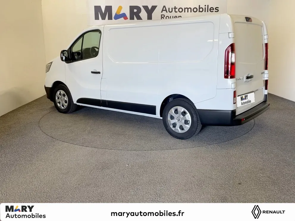Véhicule occasion 237701 - renault TRAFIC - Photo 2
