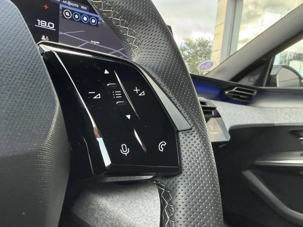 Véhicule occasion 214027 - peugeot 5008 - Photo 8