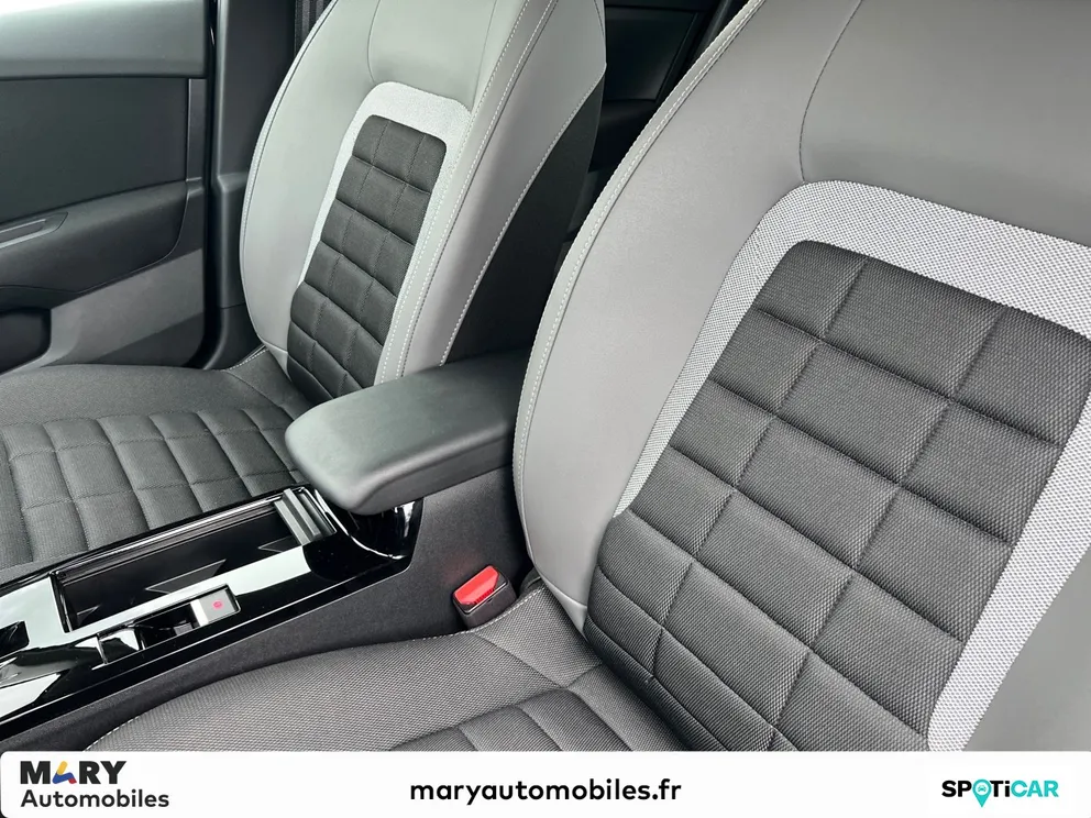 Véhicule occasion 1233269 - Citroën C4 - Photo 17