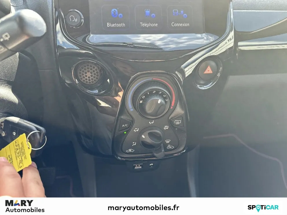 Véhicule occasion 1237474 - toyota AYGO - Photo 16