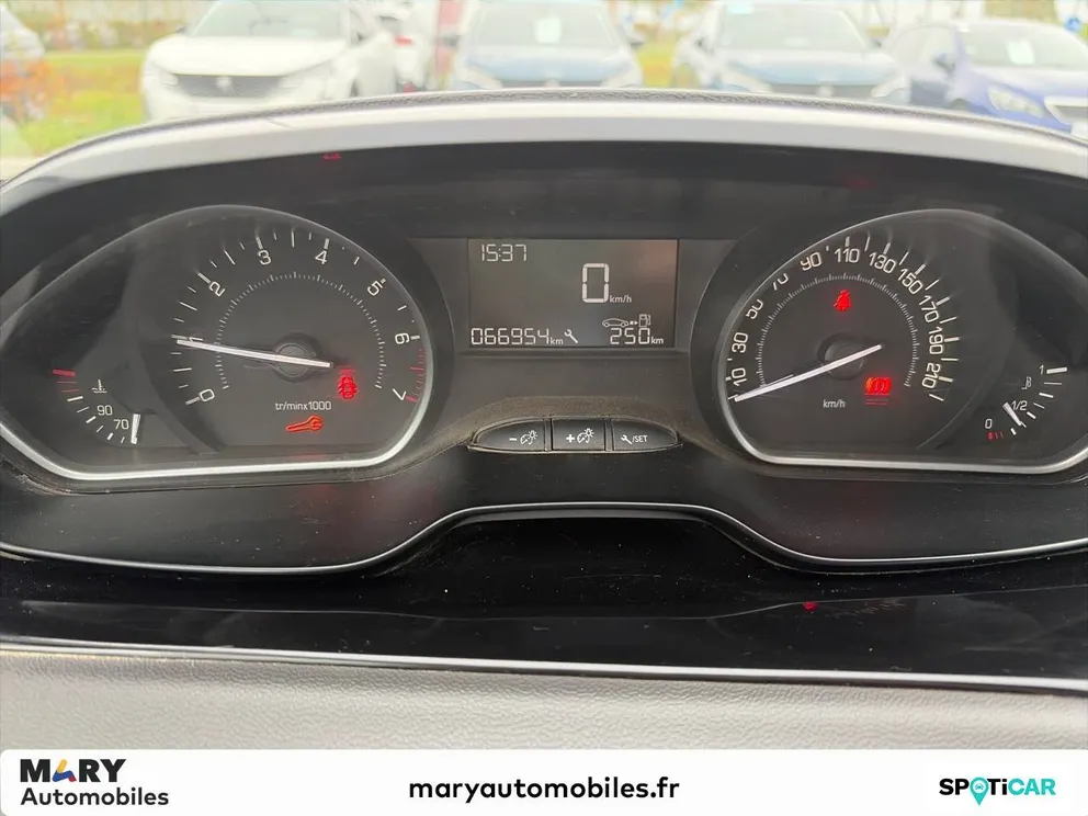 Véhicule occasion 194831 - peugeot 208 - Photo 12