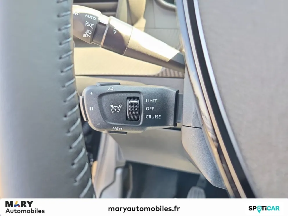 Véhicule occasion 1227759 - peugeot 208 - Photo 11