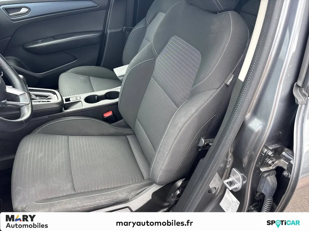 Véhicule occasion 242639 - renault ARKANA - Photo 8