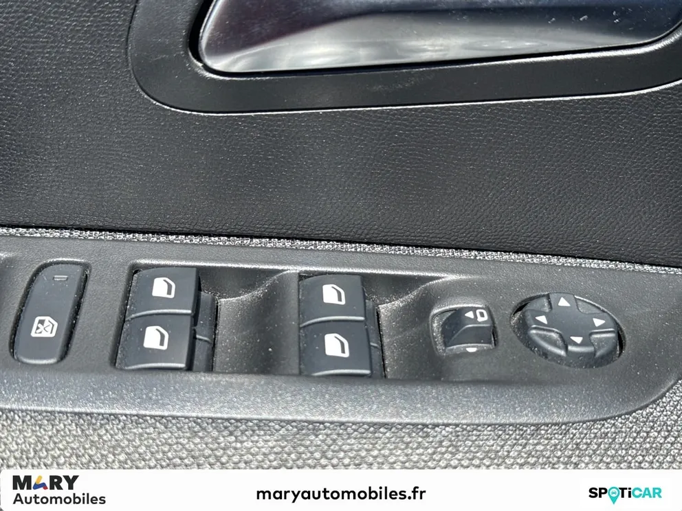 Véhicule occasion 1232492 - peugeot 208 - Photo 14
