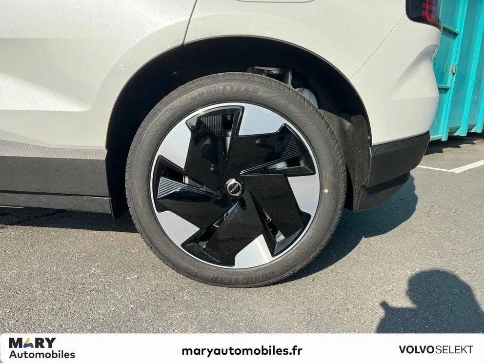 Véhicule occasion 213842 - volvo EX30 - Photo 12