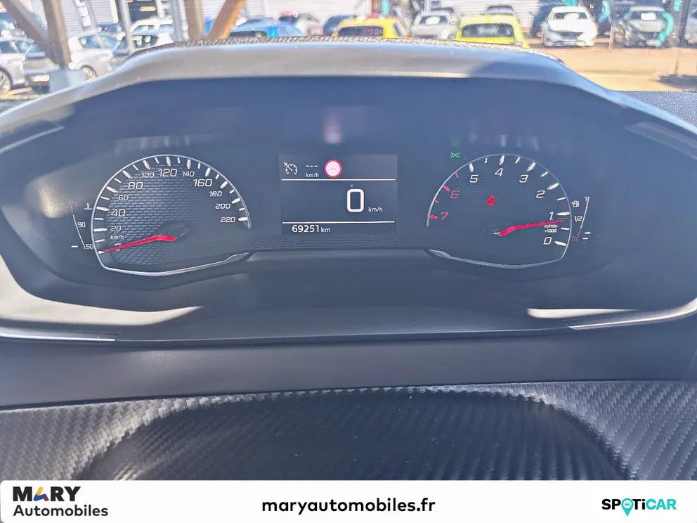 Véhicule occasion 1238387 - peugeot 208 - Photo 10