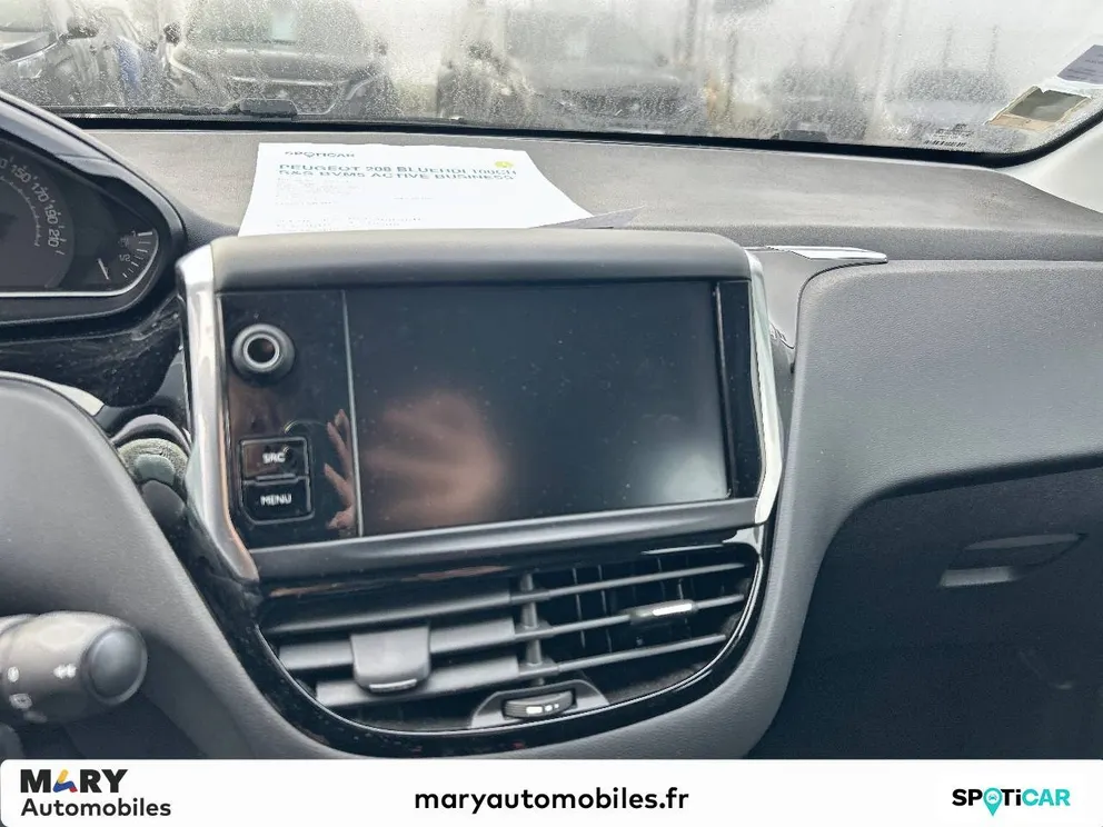 Véhicule occasion 198342 - peugeot 208 - Photo 12