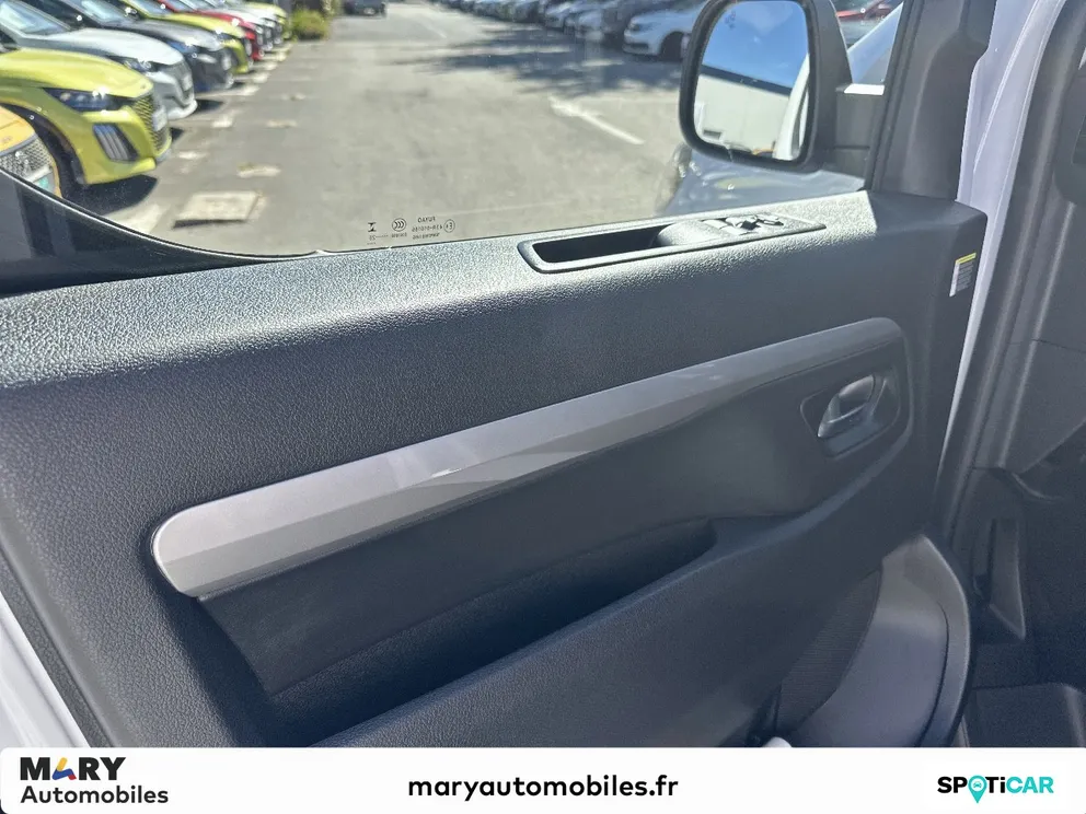 Véhicule occasion 1229910 - peugeot TRAVELLER - Photo 9
