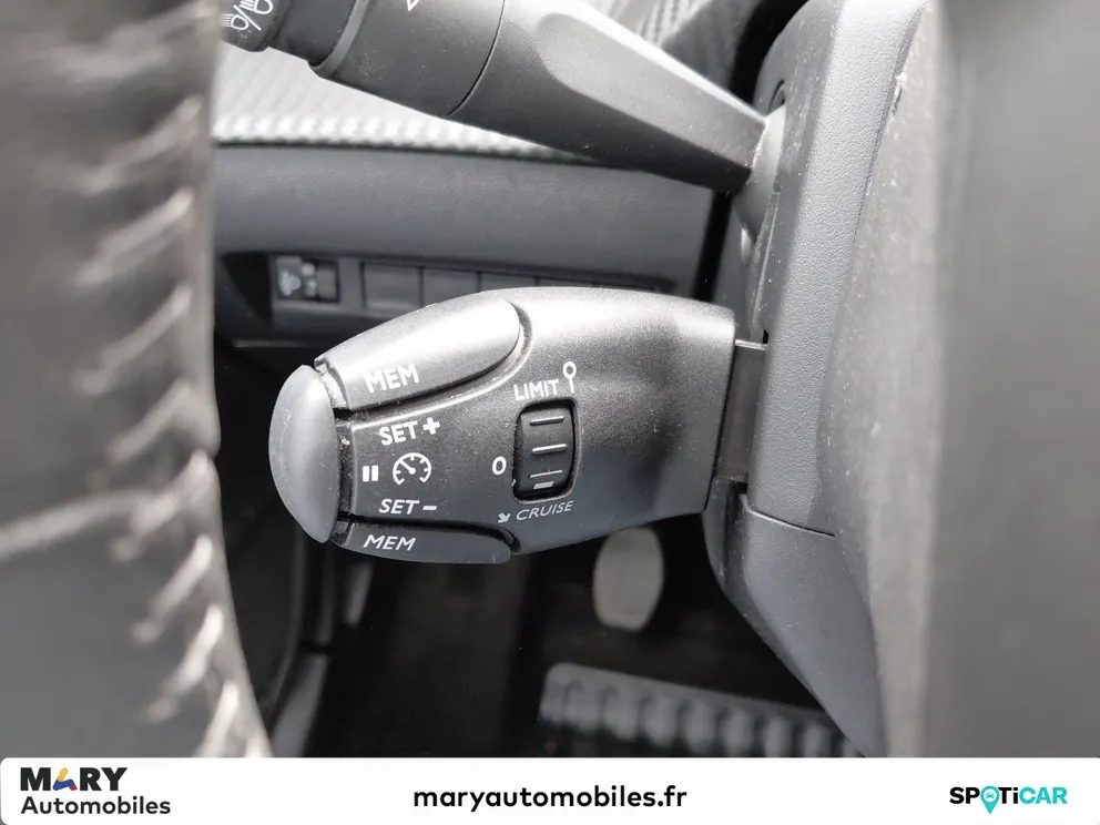 Véhicule occasion 1238941 - peugeot 208 - Photo 11