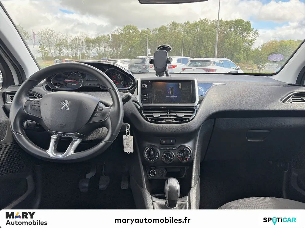 Véhicule occasion 1240358 - peugeot 208 - Photo 8