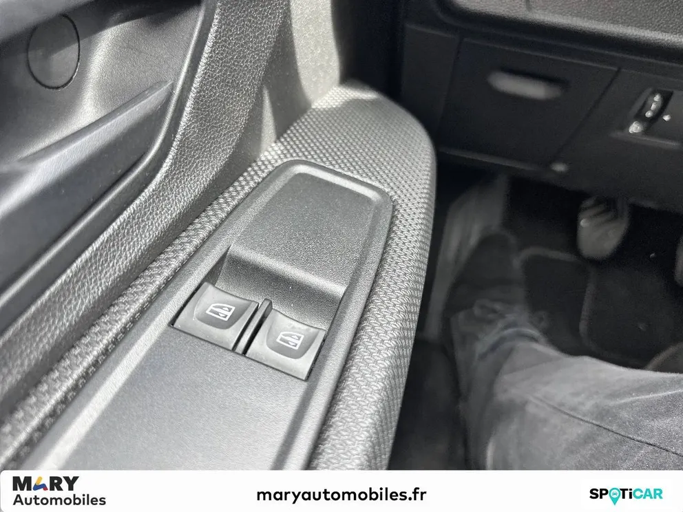 Véhicule occasion 1237031 - dacia SANDERO - Photo 16