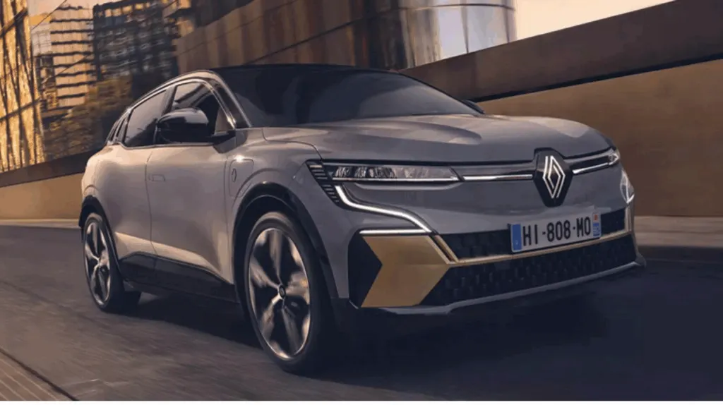 Une Renault Mégane E-Tech 100 % électrique