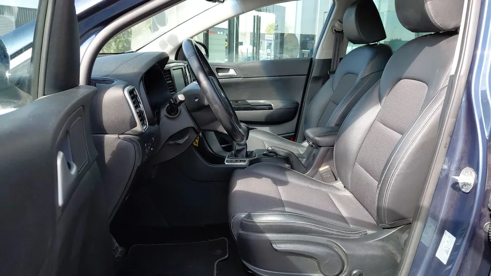 Véhicule occasion 1238849 - kia SPORTAGE - Photo 8