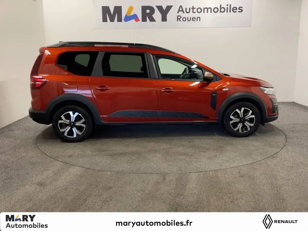 Véhicule occasion 183626 - dacia JOGGER - Photo 4