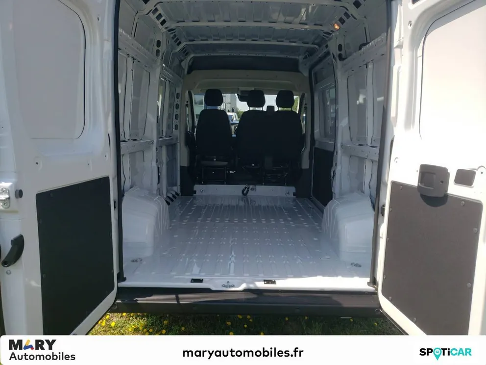 Véhicule occasion 204426 - peugeot BOXER - Photo 6