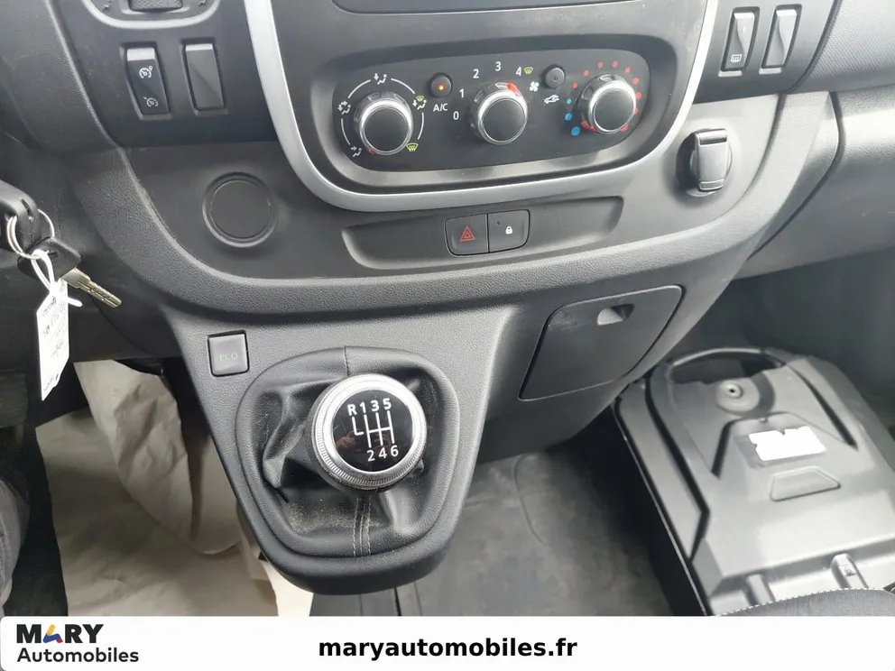 Véhicule occasion 237971 - renault TRAFIC - Photo 11