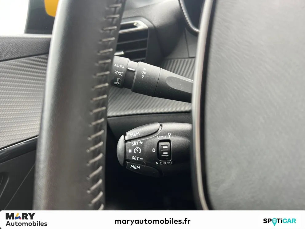 Véhicule occasion 1240270 - peugeot 208 - Photo 10