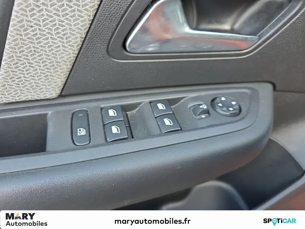 Véhicule occasion 214845 - Citroën C4 - Photo 9