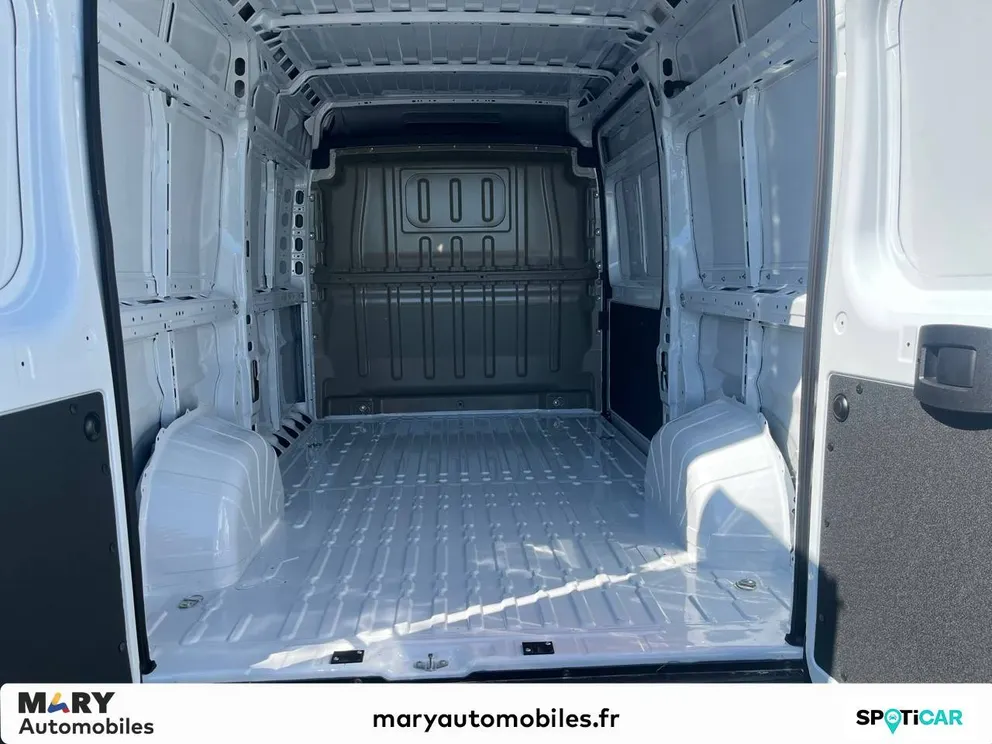 Véhicule occasion 215188 - peugeot BOXER - Photo 6