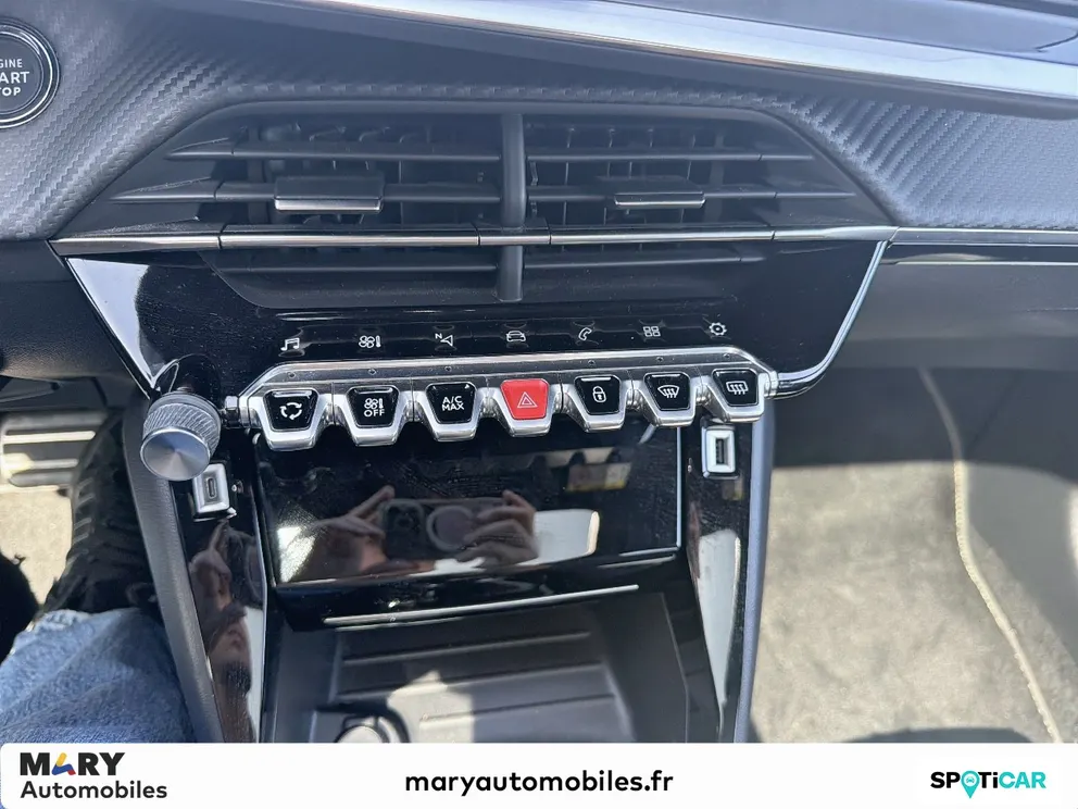 Véhicule occasion 1237217 - peugeot 208 - Photo 10