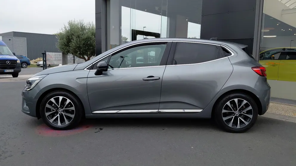 Véhicule occasion 1242570 - renault CLIO - Photo 2
