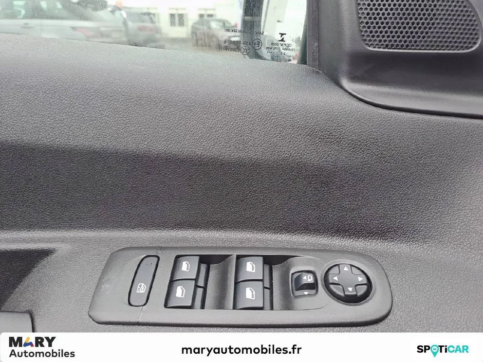Véhicule occasion 215280 - Citroën BERLINGO - Photo 21
