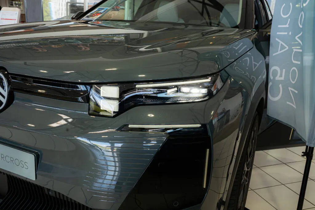 projecteurs matrix LED c5 aircross