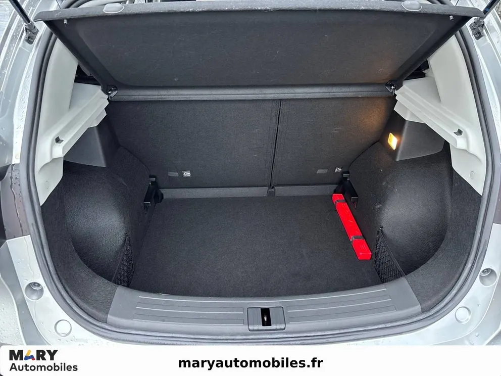 Véhicule occasion 213853 - mg ZS - Photo 6