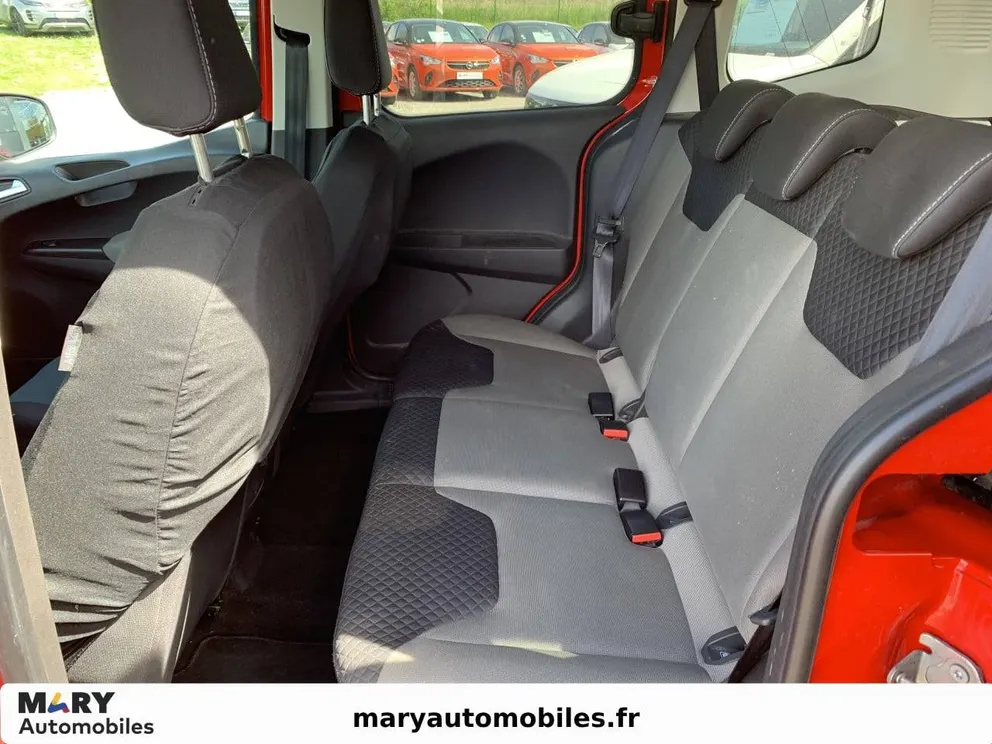 Véhicule occasion 233352 - ford TOURNEO - Photo 13