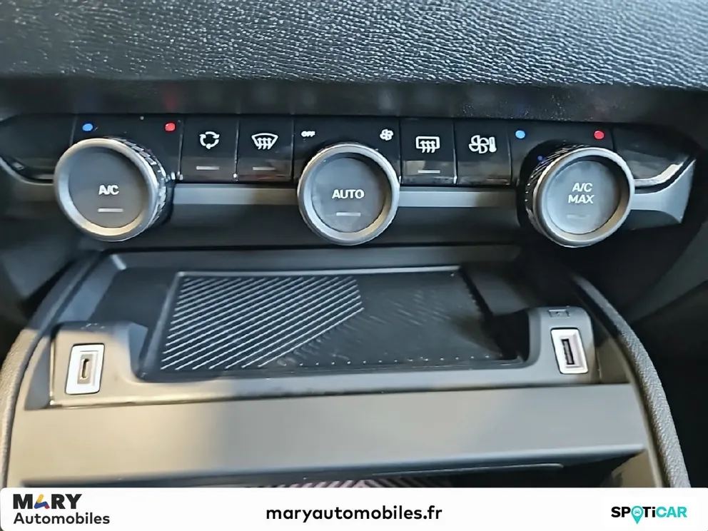 Véhicule occasion 1233031 - Citroën C4 - Photo 17