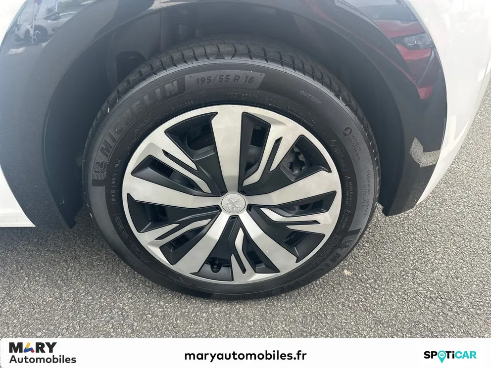 Véhicule occasion 1238963 - peugeot 208 - Photo 7