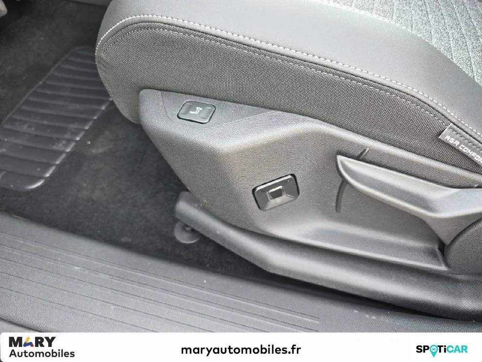 Véhicule occasion 173000 - peugeot 3008 - Photo 12