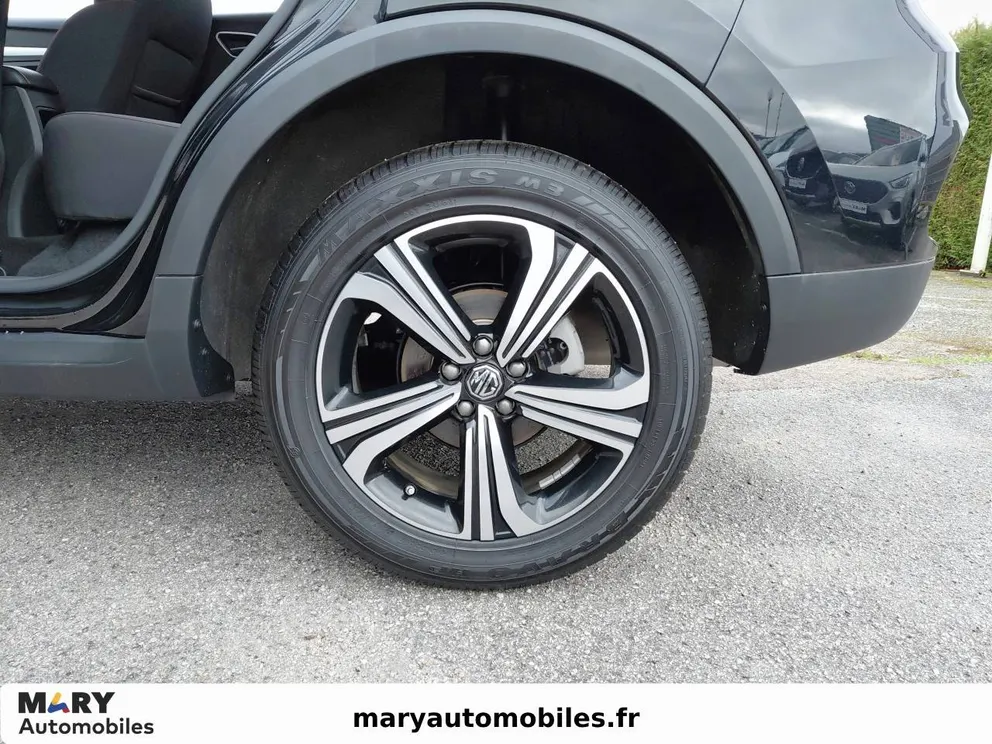 Véhicule occasion 222017 - mg ZS - Photo 11