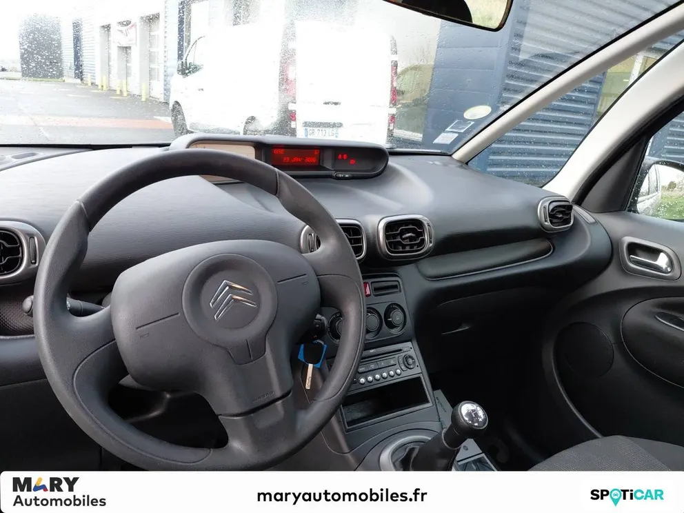 Véhicule occasion 214569 - Citroën C3 PICASSO - Photo 8