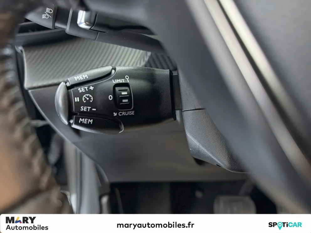 Véhicule occasion 1235518 - peugeot 208 - Photo 12