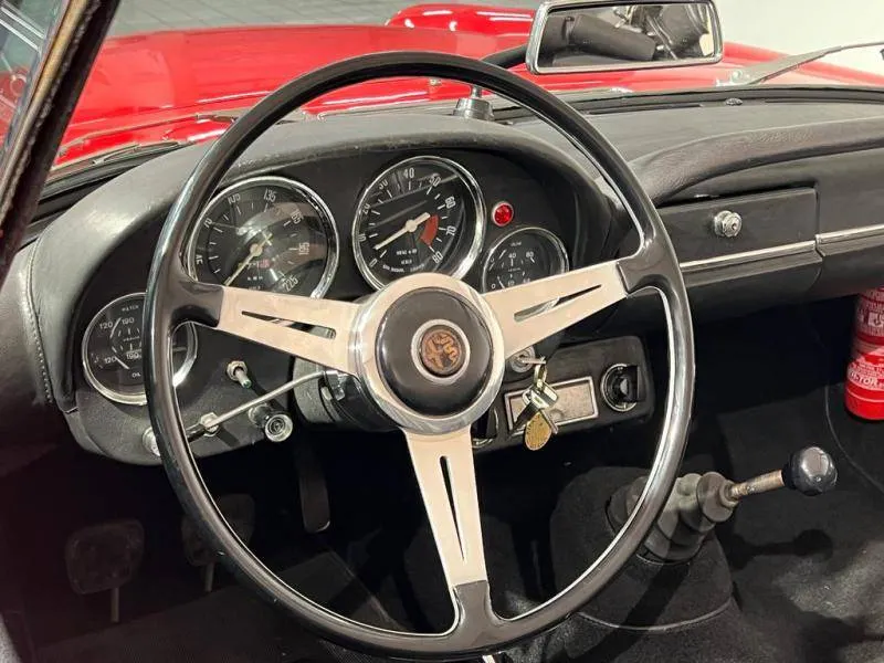 Véhicule occasion 70110 - alfa romeo 2600 - Photo 3